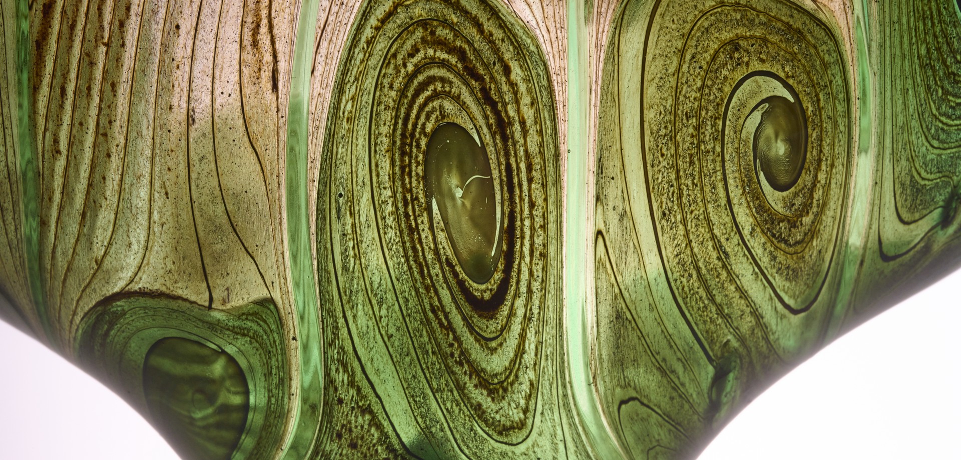 Detail einer Glasarbeit